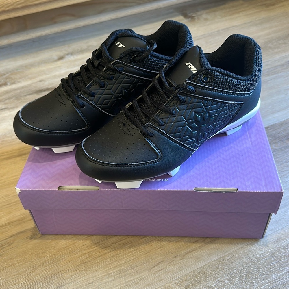 NEW IN BOX Rip-It Diamond Softball Cleats, Black/Black